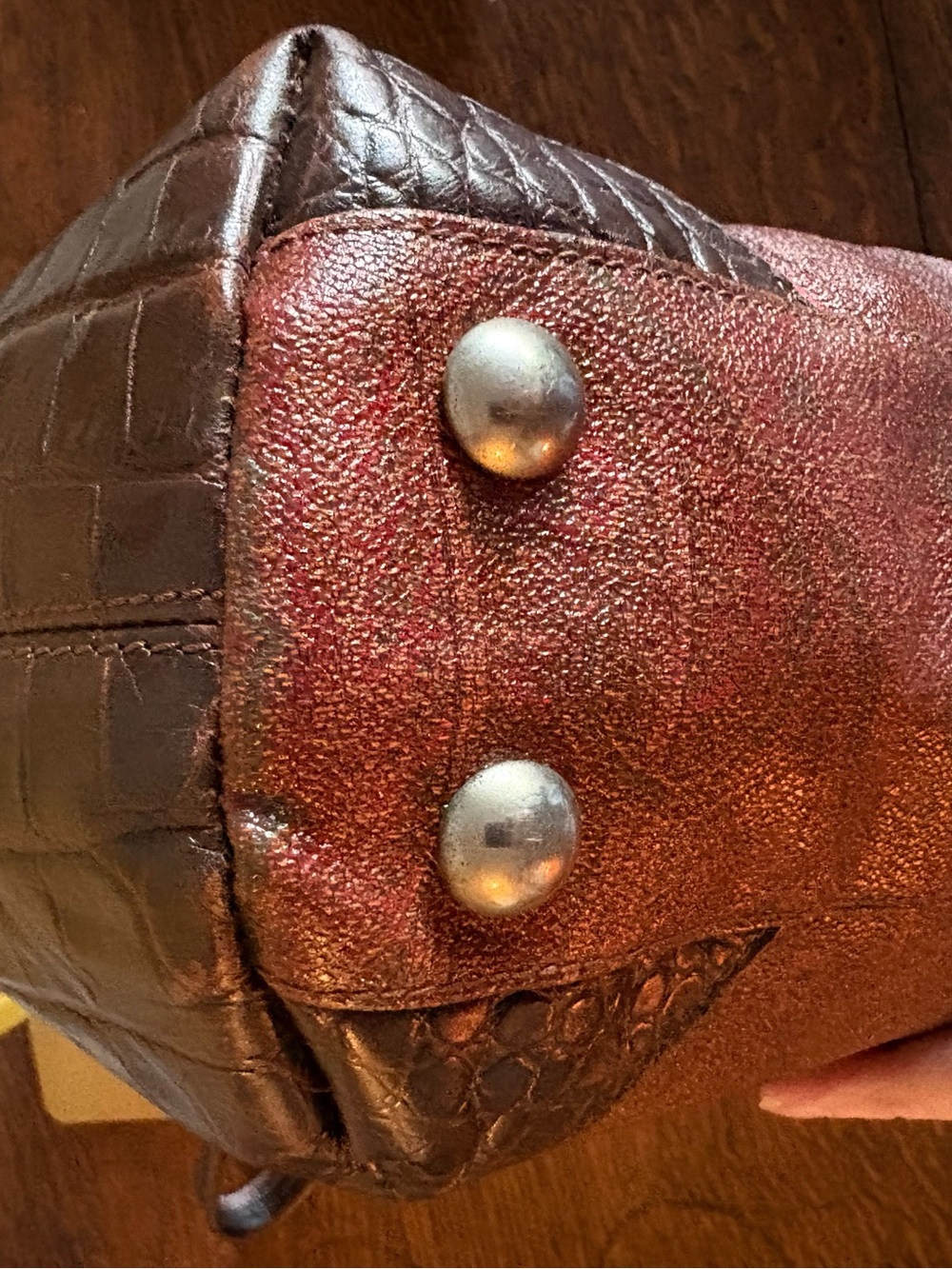 Vintage ETRO Paisley Tote Bag Red Croc Embossed Leather Silver Hardware - Picture 8 of 17
